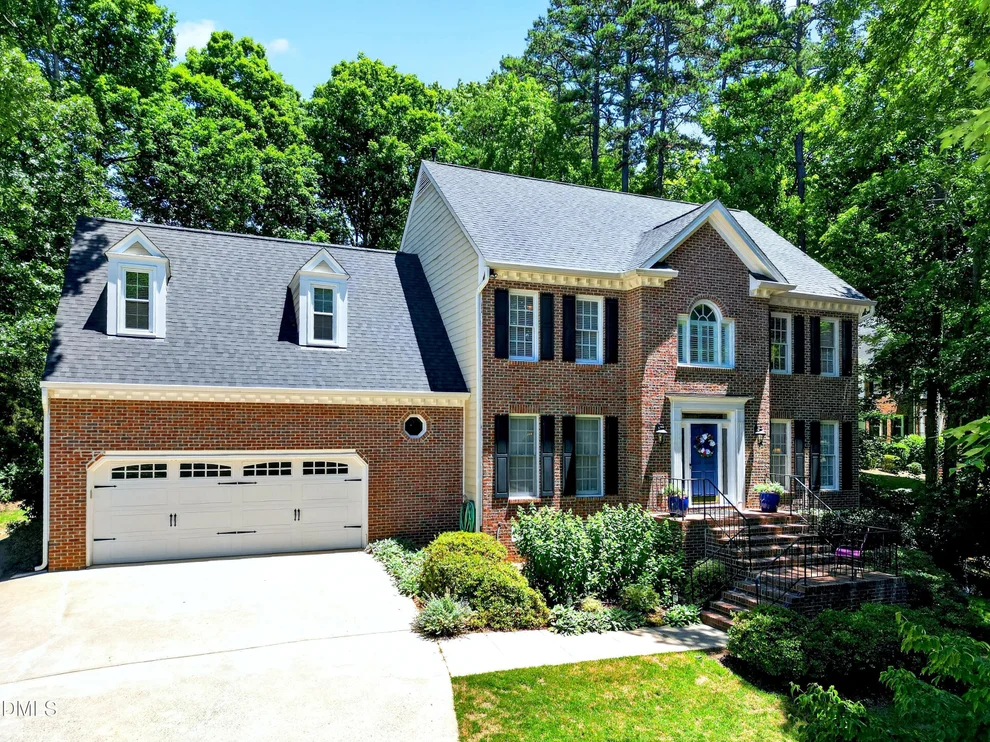 Unit for sale at 306 Kettlebridge Drive, Cary, NC 27511