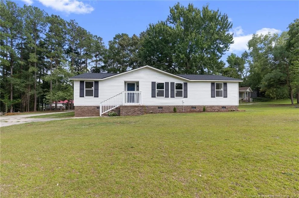 Unit for sale at 203 McDougald Drive, Raeford, NC 28376