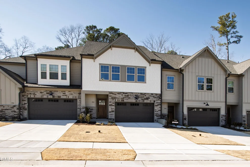 Unit for sale at 976 Double Helix Road, Apex, NC 27523