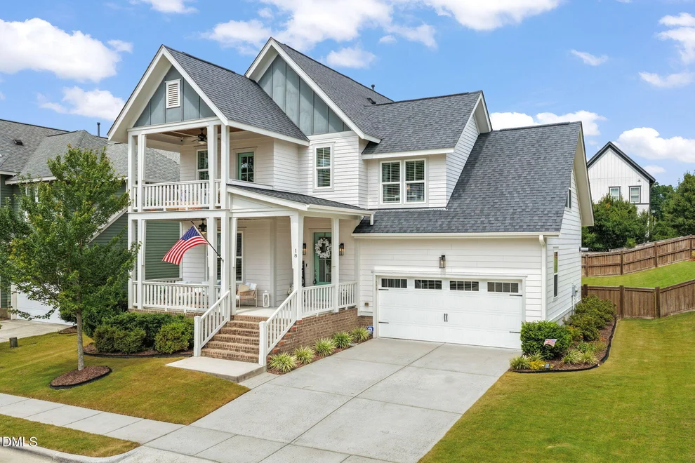 Unit for sale at 18 Landover Circle, Chapel Hill, NC 27516