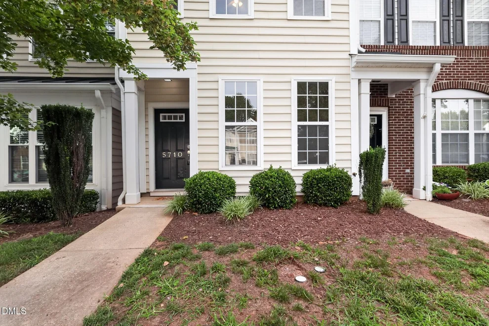 Unit for sale at 5710 Corbon Crest Lane, Raleigh, NC 27612
