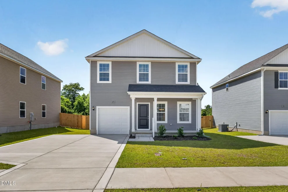 Unit for sale at 69 Stout Landing, Dunn, NC 28334