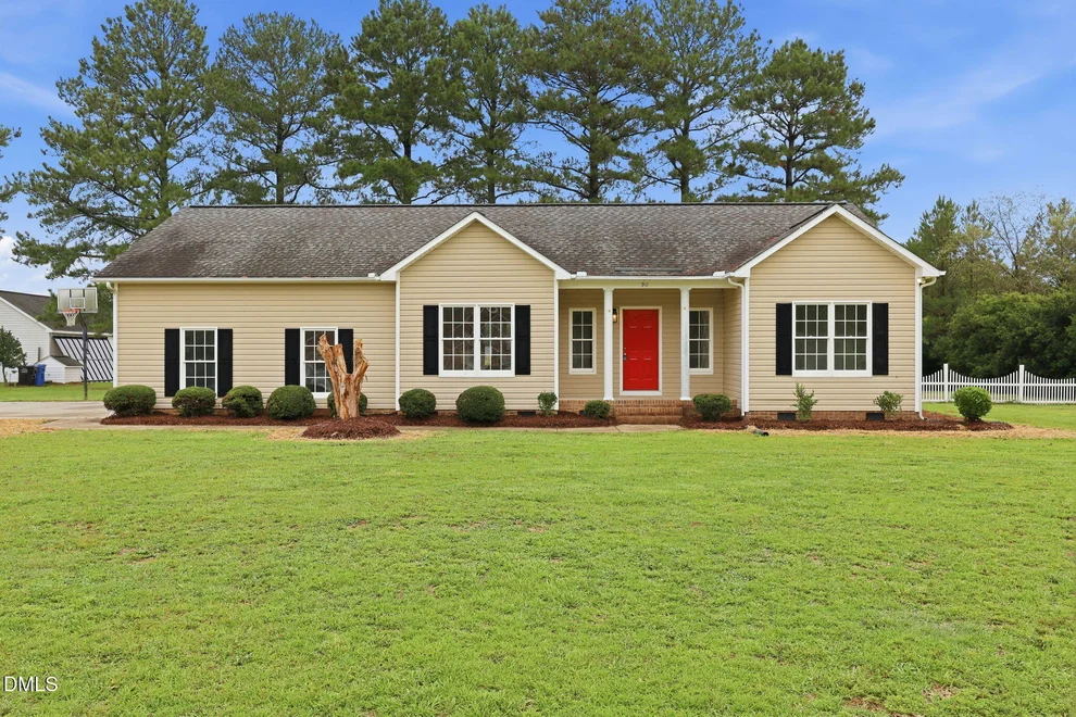 Unit for sale at 90 Fred Mcleod Lane, Coats, NC 27521