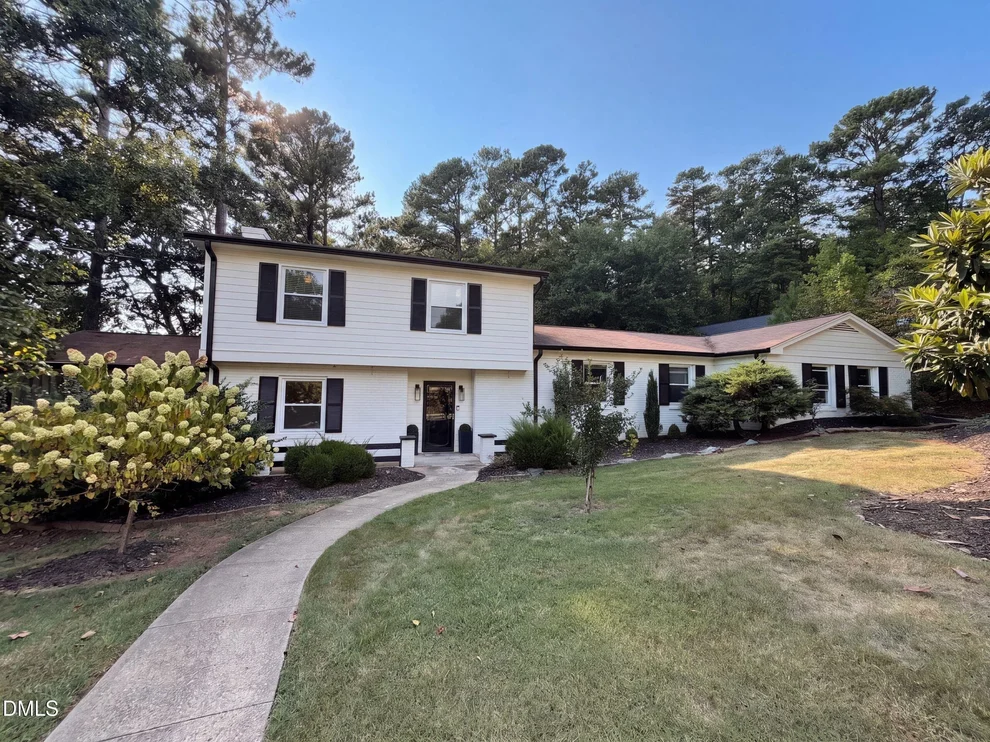 Unit for sale at 2220 Hillock Drive, Raleigh, NC 27612