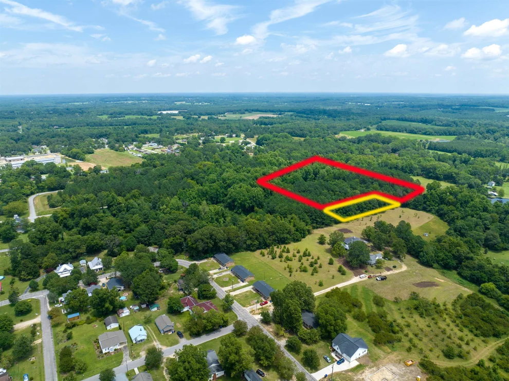 Unit for sale at 0 S Lincoln Street, Coats, NC 27521