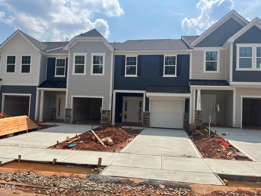 Unit for sale at 1319 Hammond Drive, Mebane, NC 27302