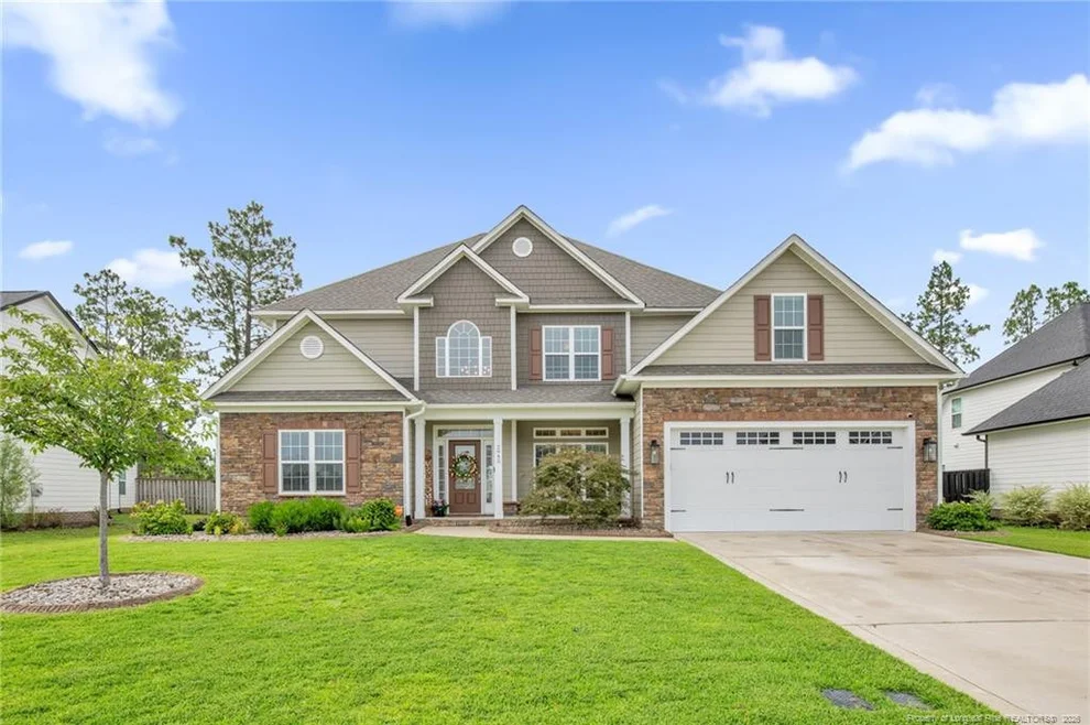 Unit for sale at 2945 Cragburn Place, Fayetteville, NC 28306