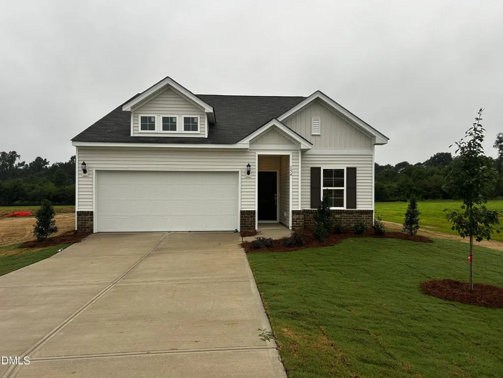 Unit for sale at 154 Thomas Trail, Lillington, NC 27546