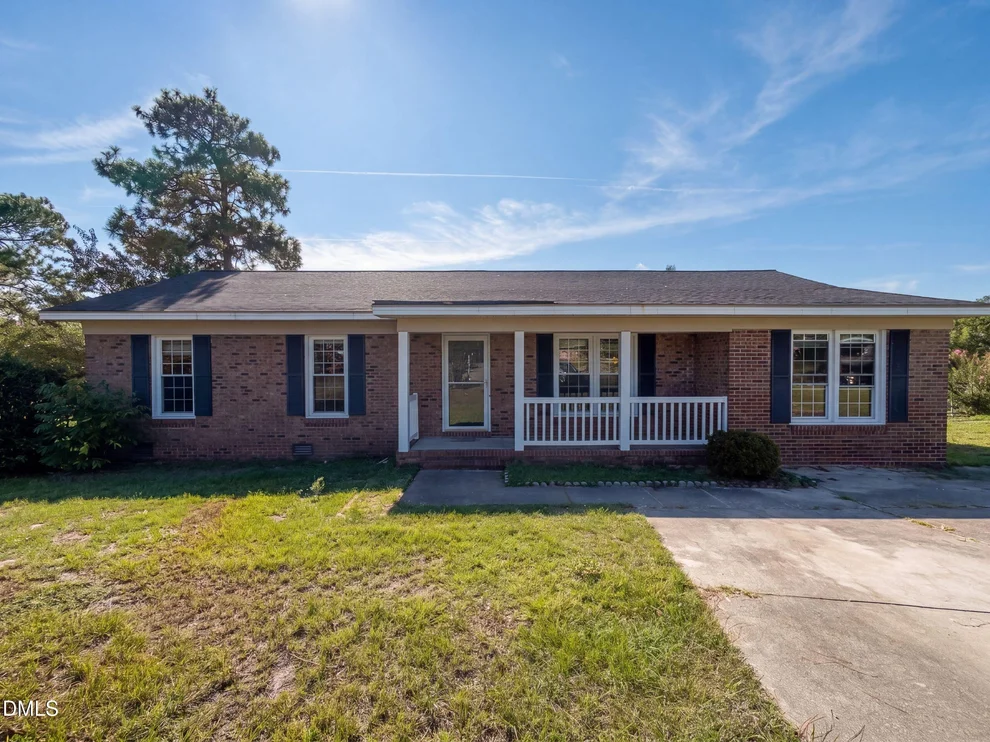 Unit for sale at 3311 Woodmere Court, Hope Mills, NC 28348
