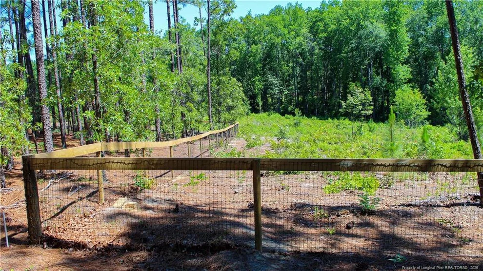 Unit for sale at 202 Englewood Drive, Raeford, NC 28376