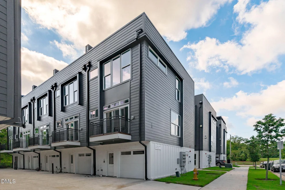 Unit for sale at 10 Seawell Avenue, Raleigh, NC 27601