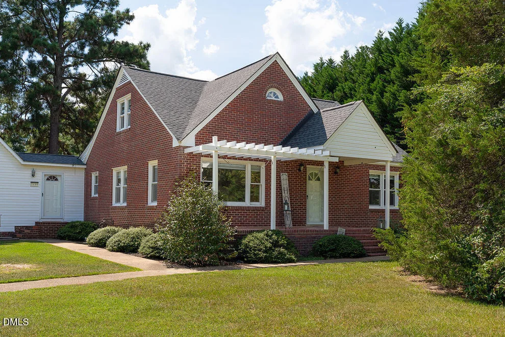 Unit for sale at 3199 Nc-55, Coats, NC 27521