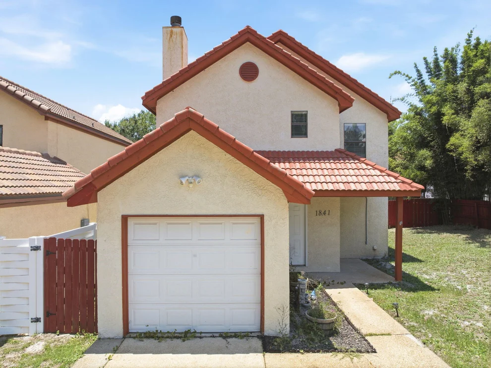 Unit for sale at 1841 E Smugglers Cove Drive, Gulf Breeze, FL 32563