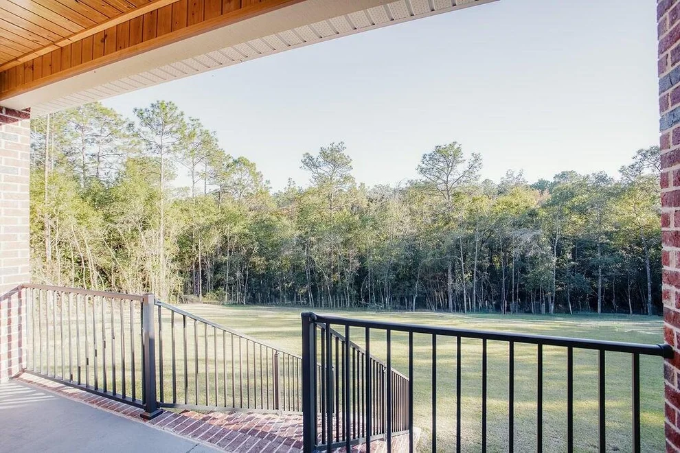 Unit for sale at 2468 Hammock Lane, Crestview, FL 32536