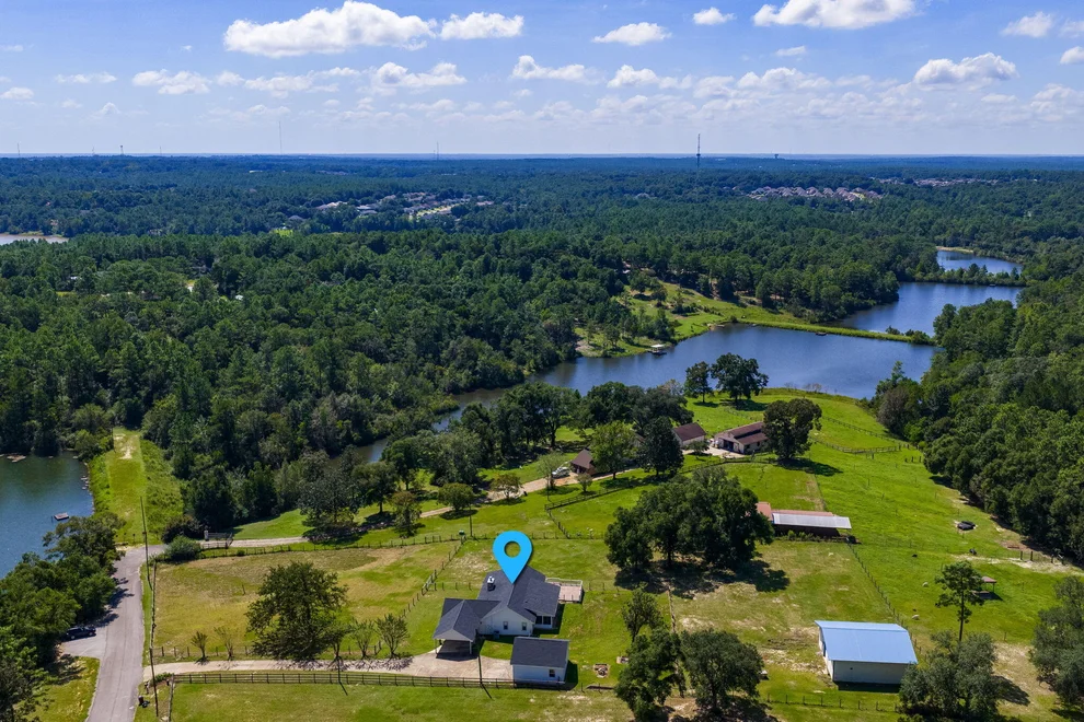 Unit for sale at 5782 Seminole Drive, Crestview, FL 32536