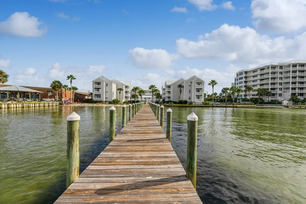Unit for sale at 1330 SE Miracle Strip Parkway, Fort Walton Beach, FL 32548