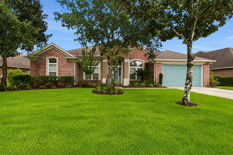 Unit for sale at 145 Mango Lane, Freeport, FL 32439