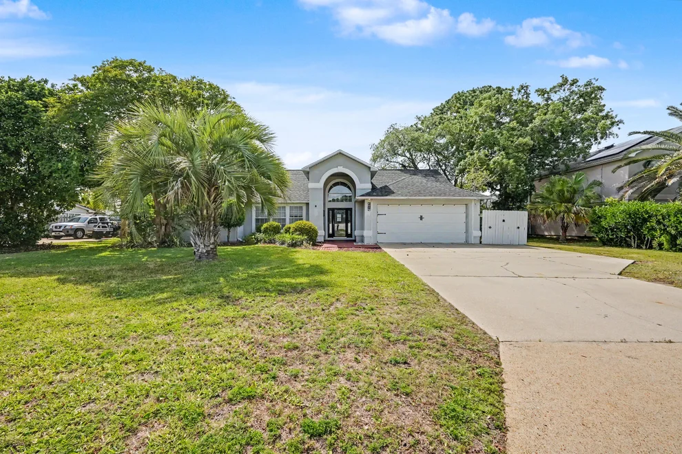 Unit for sale at 1297 Ceylon Drive, Gulf Breeze, FL 32563