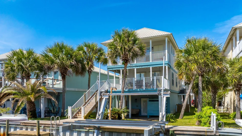 Unit for sale at 1406 Homeport Drive, Navarre, FL 32566