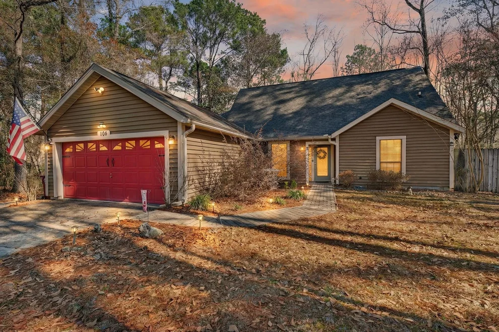 Unit for sale at 104 Fairway Drive, Crestview, FL 32536