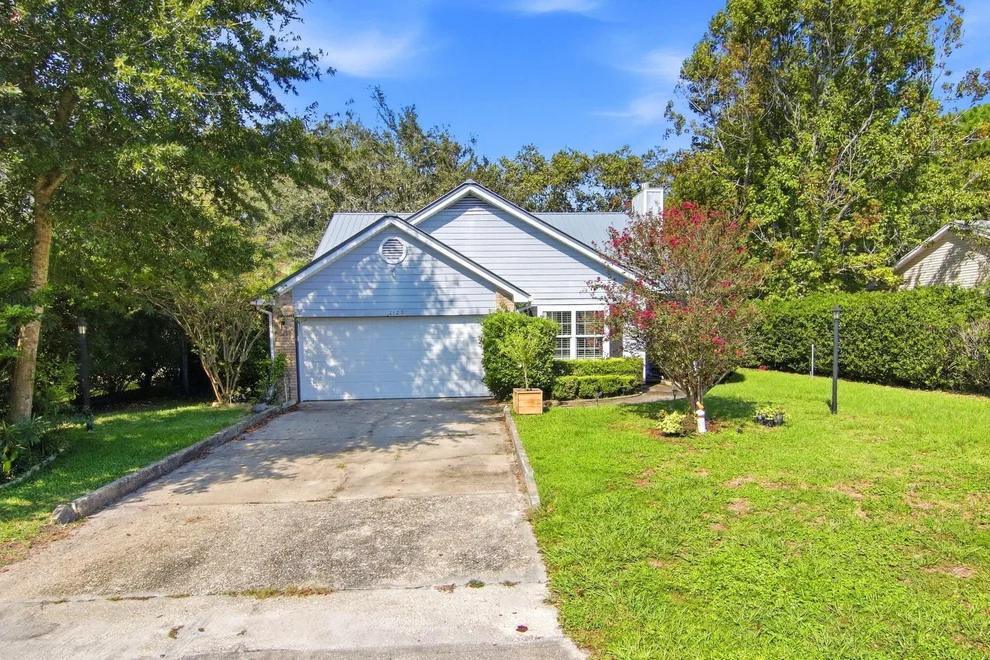 Unit for sale at 2129 Bellmeade Circle, Navarre, FL 32566