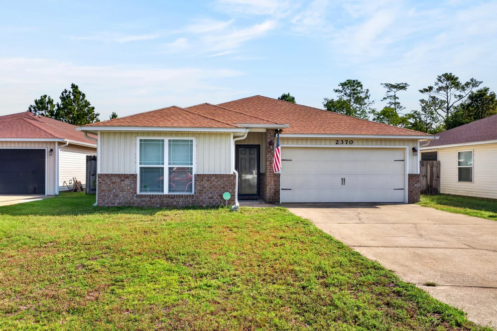 Unit for sale at 2370 Duncan Ridge Drive, Navarre, FL 32566
