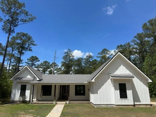 Unit for sale at 285 J W Hollington Road, Freeport, FL 32439