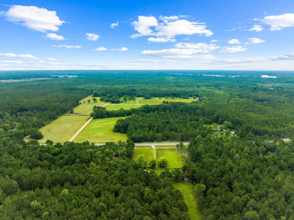 Unit for sale at 2671 W CO Highway 83-A, Freeport, FL 32439