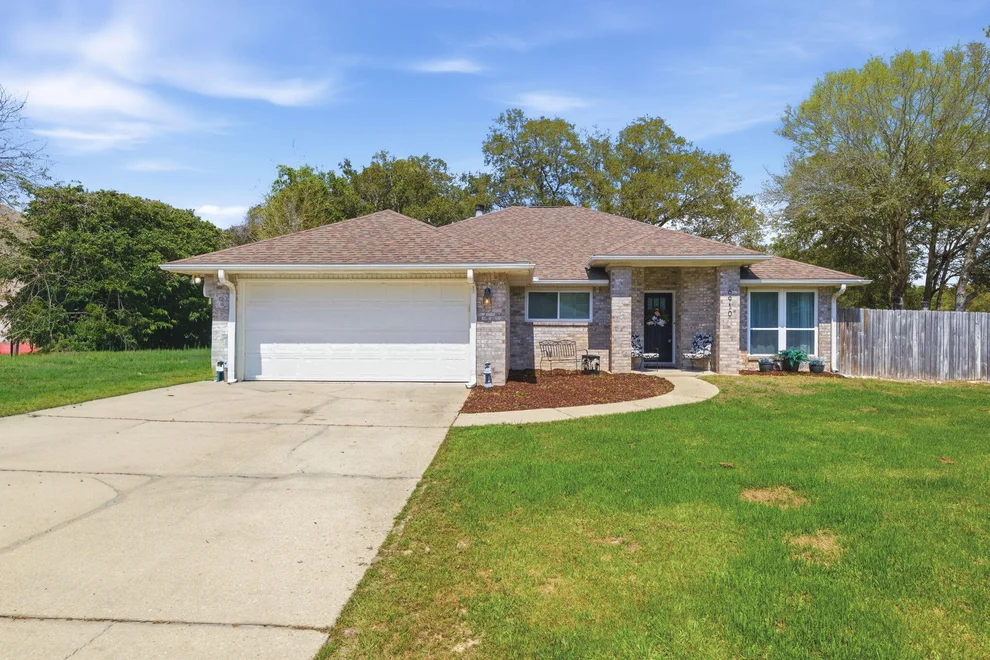 Unit for sale at 6910 Calle De Amigo, Navarre, FL 32566