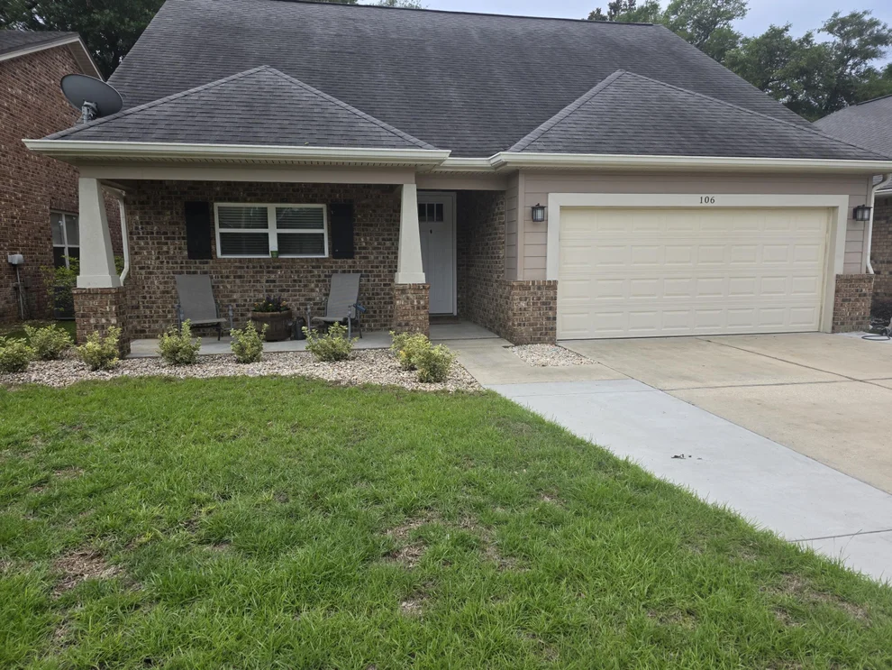 Unit for sale at 106 ARROWHEAD Way, Niceville, FL 32578