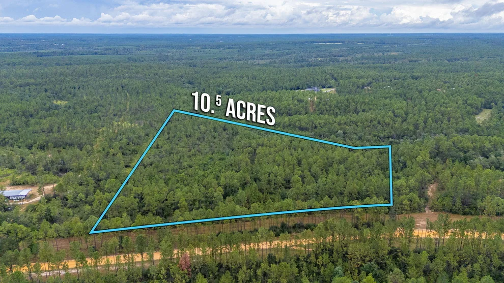 Unit for sale at C-6 W Chapel West Road, Laurel Hill, FL 32567