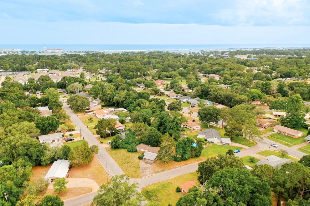 Unit for sale at 236 NW Shumpert Street, Fort Walton Beach, FL 32548