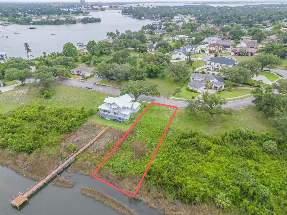 Unit for sale at 1112 Cove Pointe Drive, Panama City, FL 32401