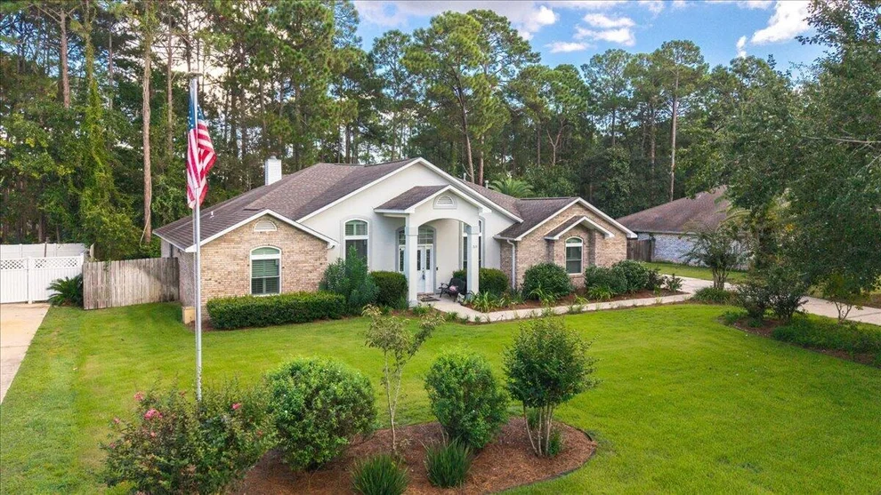 Unit for sale at 205 Yacht Club Drive, Niceville, FL 32578