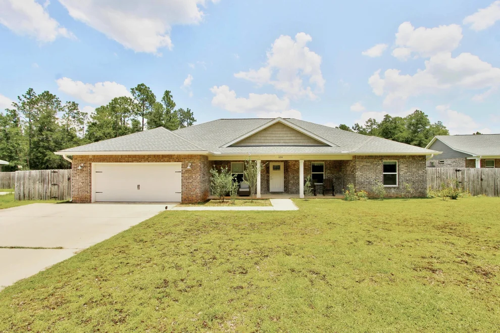 Unit for sale at 11254 Silverton Drive, Milton, FL 32583