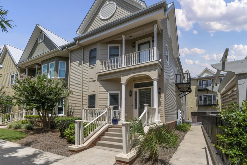 Unit for sale at 207 W Jackson Street, Pensacola, FL 32501
