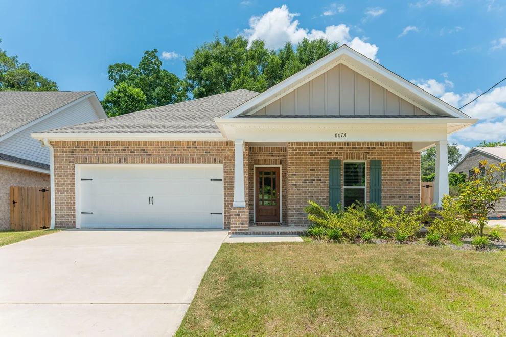 Unit for sale at 807 A S Cedar Avenue, Niceville, FL 32578