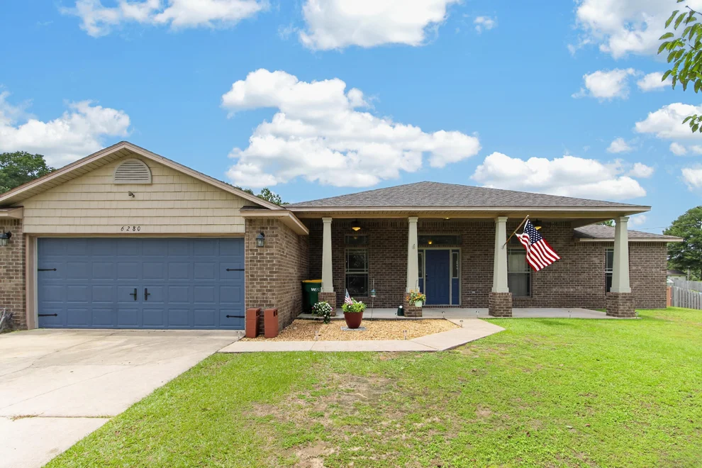 Unit for sale at 6280 Equine Drive, Crestview, FL 32536