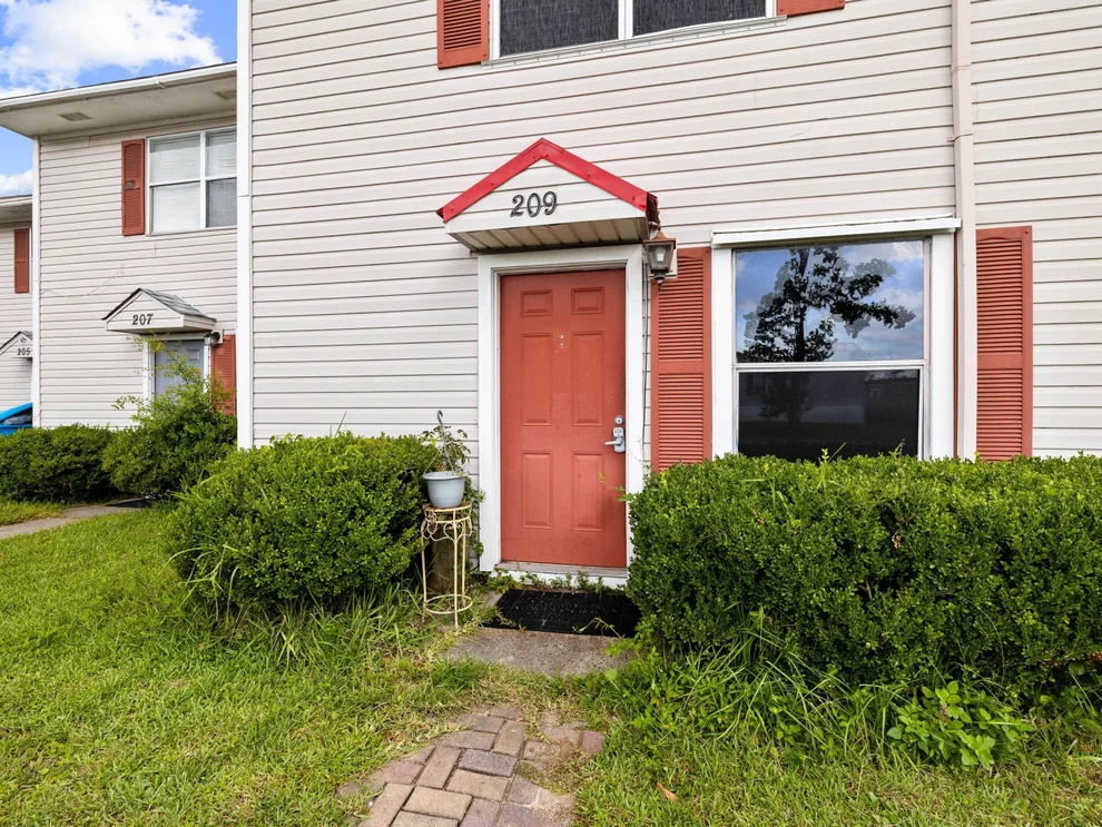 Unit for sale at 209 N Kimbrel Avenue, Panama City, FL 32404