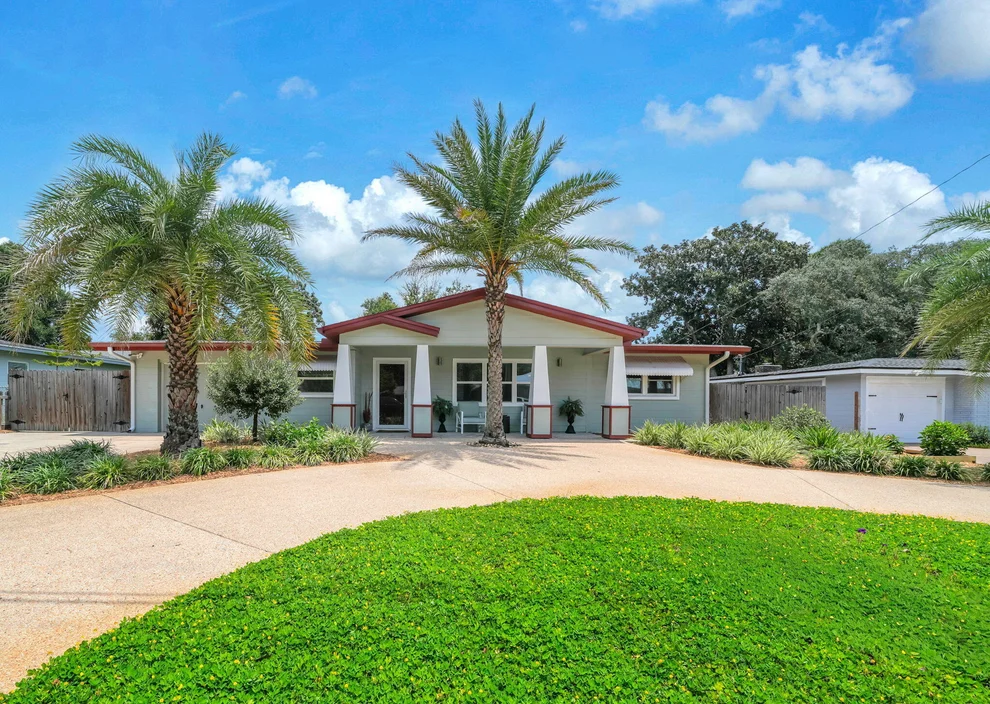 Unit for sale at 11 SE Waynel Circle, Fort Walton Beach, FL 32548