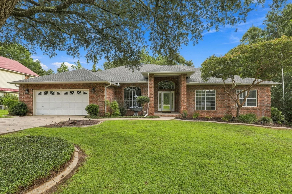 Unit for sale at 521 Shoal River Drive, Crestview, FL 32539