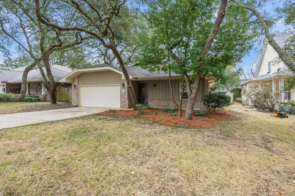 Unit for sale at 2159 Bayshore Drive, Niceville, FL 32578