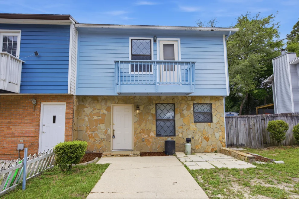 Unit for sale at 948 McFarlan Avenue, Fort Walton Beach, FL 32547