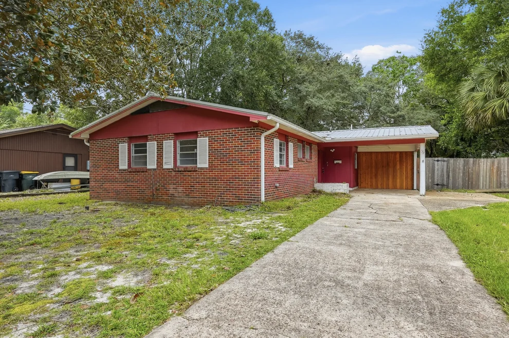 Unit for sale at 133 NW Robinwood Drive, Fort Walton Beach, FL 32548