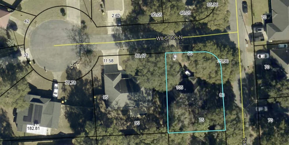 Unit for sale at 2806 Wilson Lane, Crestview, FL 32539