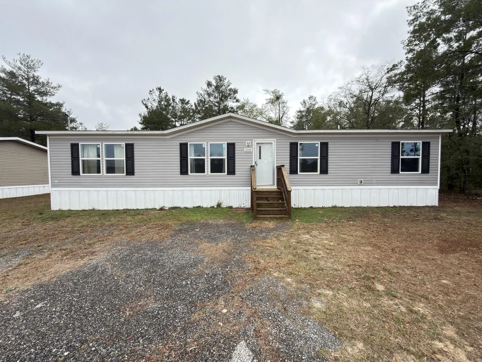 Unit for sale at 268 E Violet Lane, DeFuniak Springs, FL 32433