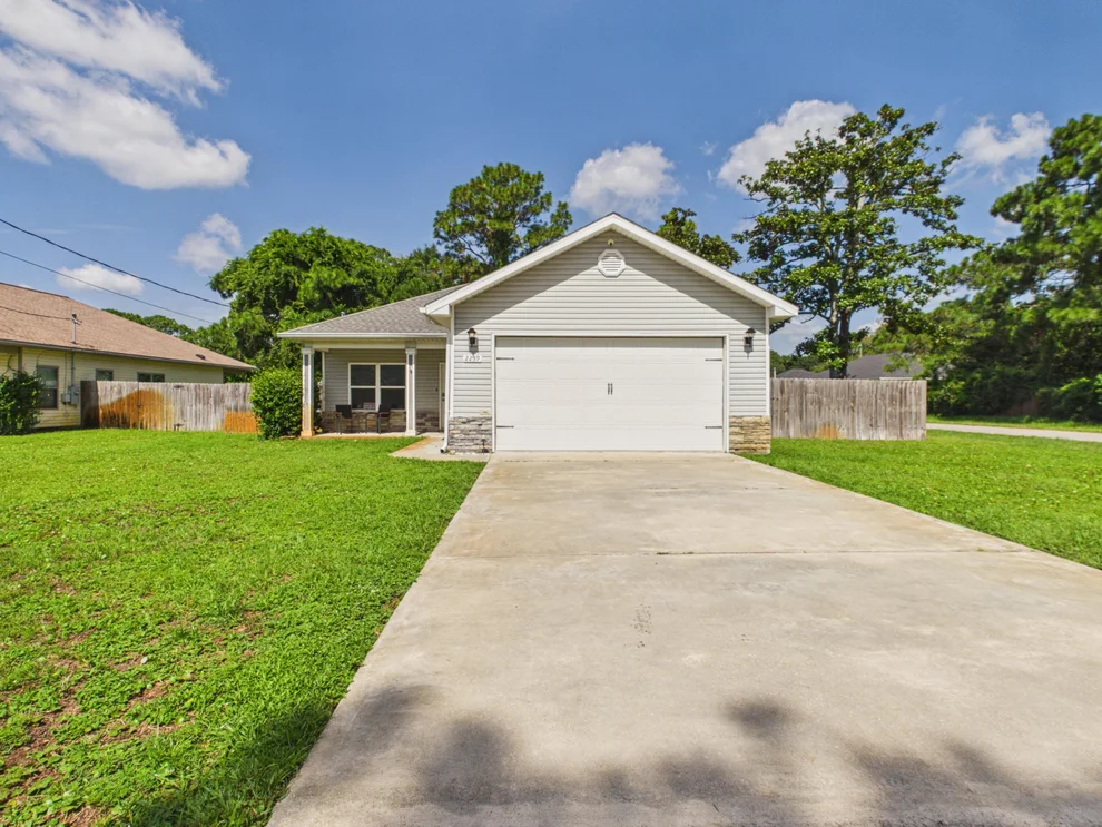 Unit for sale at 2239 Palo Alto Street, Navarre, FL 32566