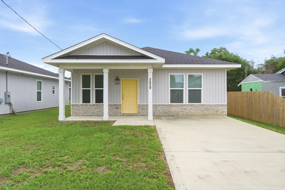 Unit for sale at 5429 Statler Avenue, Pensacola, FL 32507