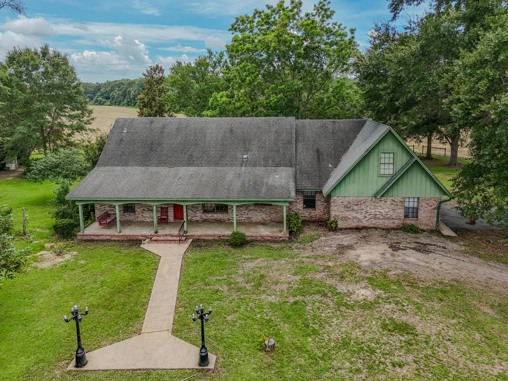 Unit for sale at 8116 Highway 393 Highway, Laurel Hill, FL 32567