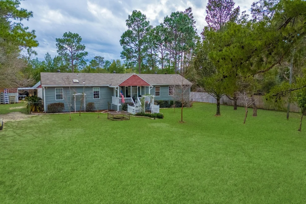 Unit for sale at 387 Pope Street, Freeport, FL 32439